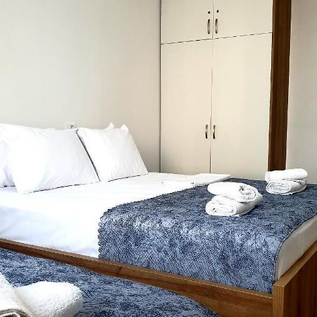 2F Saranda Apartment מראה חיצוני תמונה