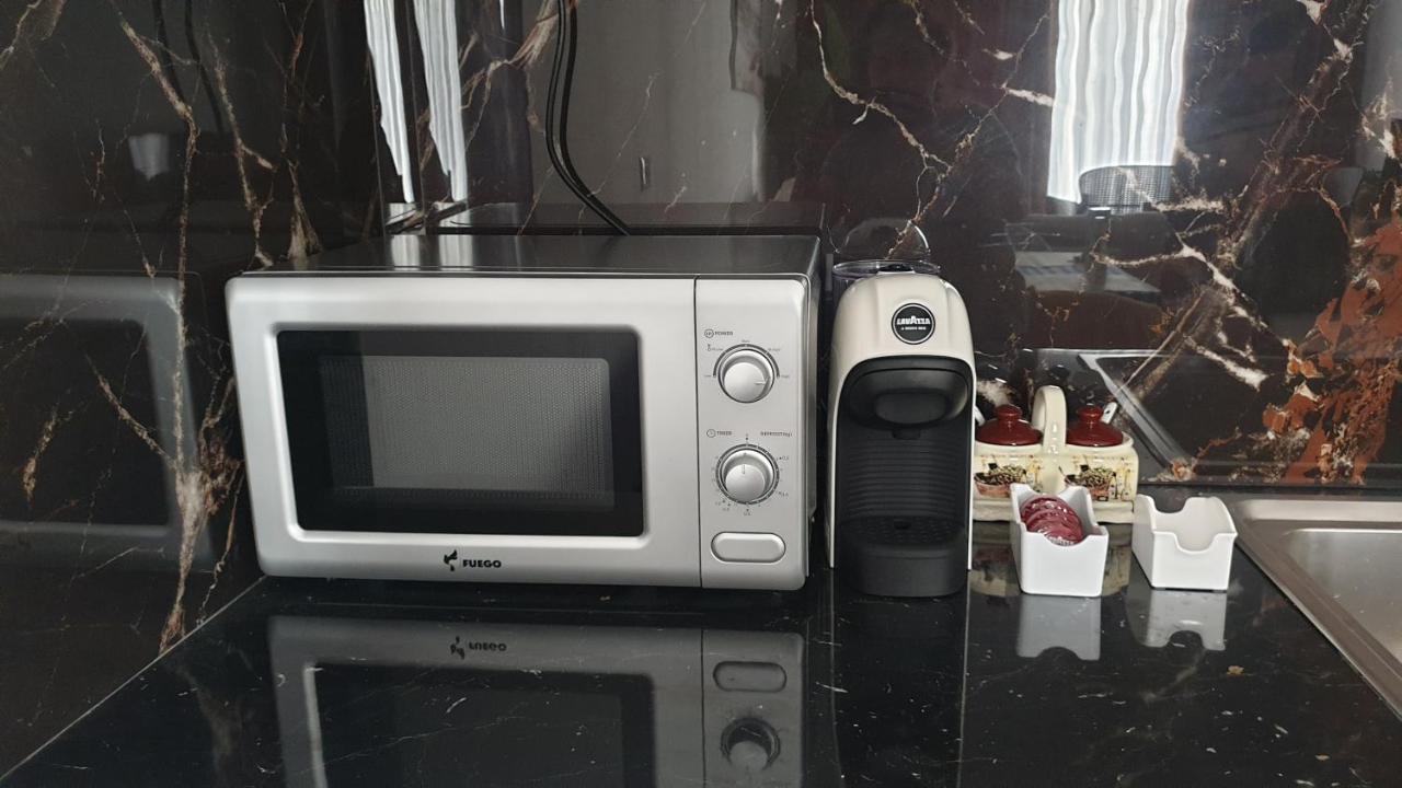 2F Saranda Apartment מראה חיצוני תמונה