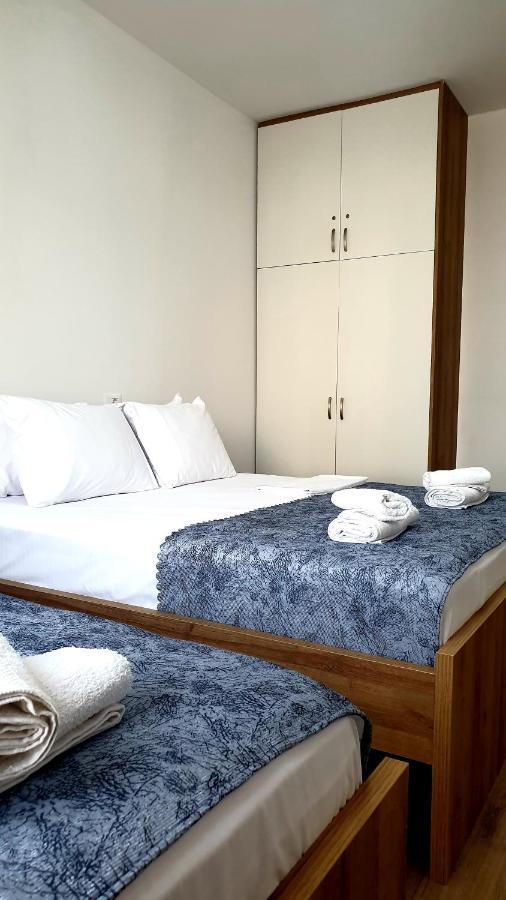 2F Saranda Apartment מראה חיצוני תמונה