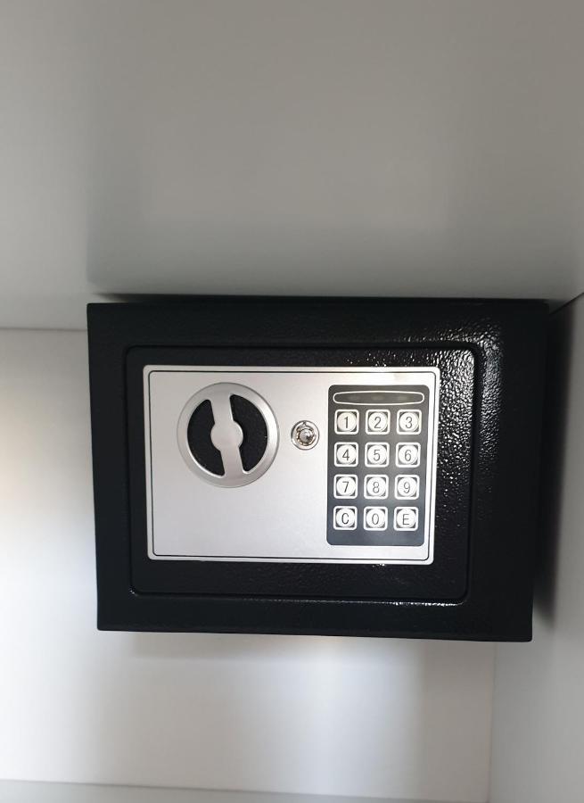 2F Saranda Apartment מראה חיצוני תמונה